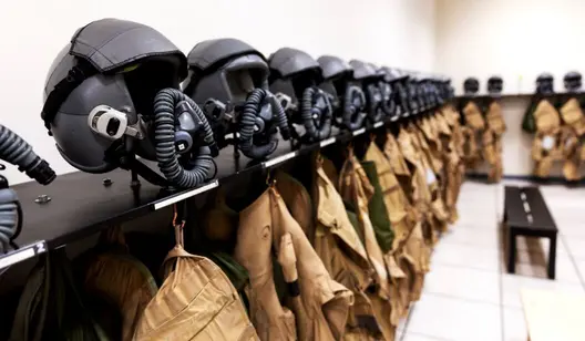 Humidity control and drying for military drying rooms