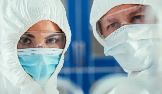 Humidity control and drying for cleanrooms