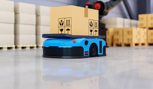 Blaues kleines Elektrogerät trägt Karton