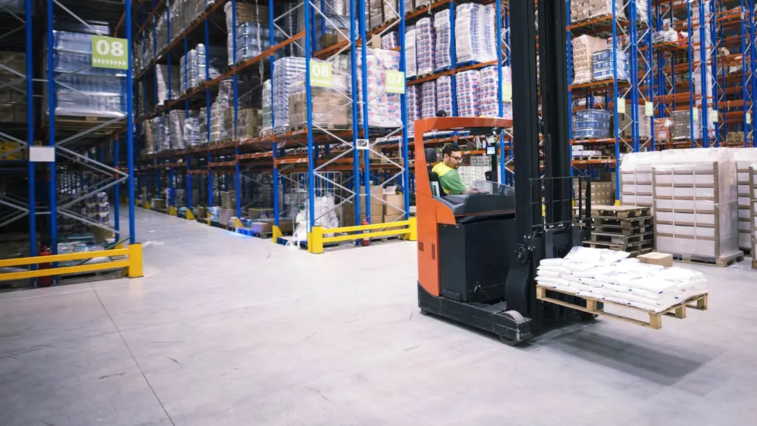 T2 warehouse storage humidity distribution centres