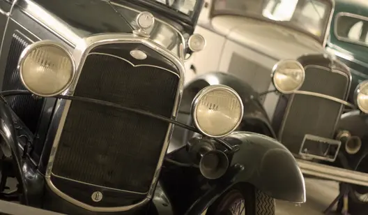 Humidity control and drying for classic car museums