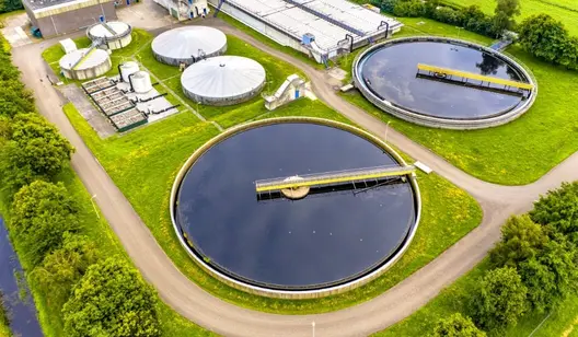 Humidity control and drying for sewage treatment plants