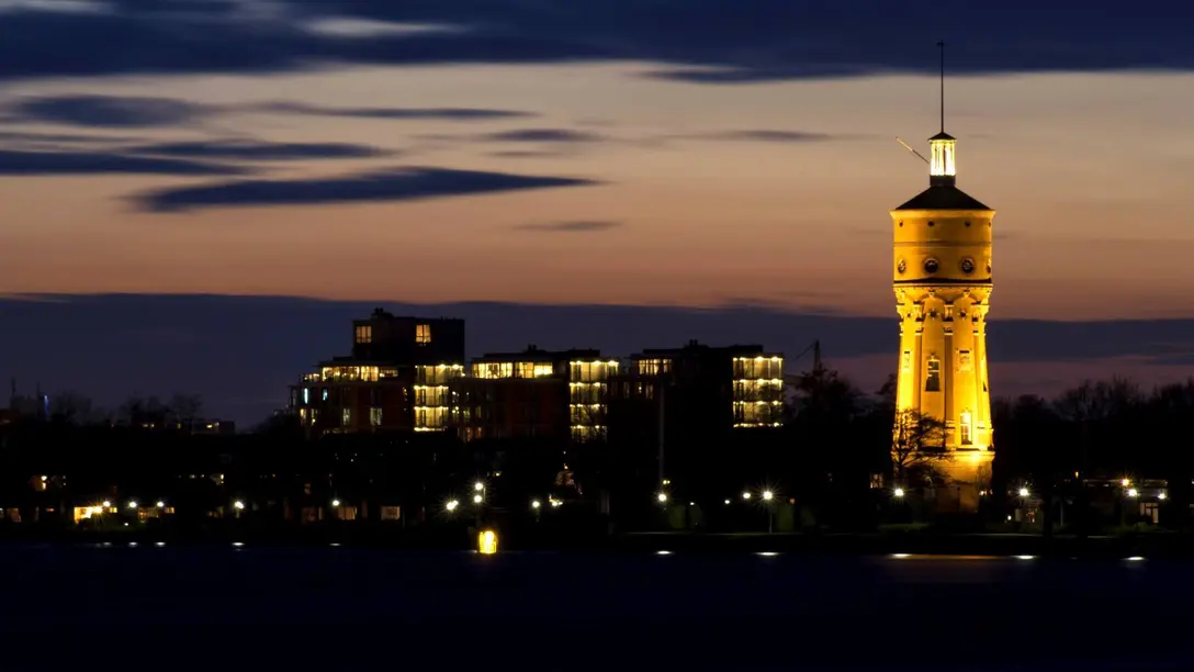 Humidity control and drying for water towers