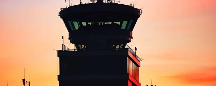 Kontrola wilgotności i osuszanie dla lotnisk i wież kontroli ruchu lotniczego