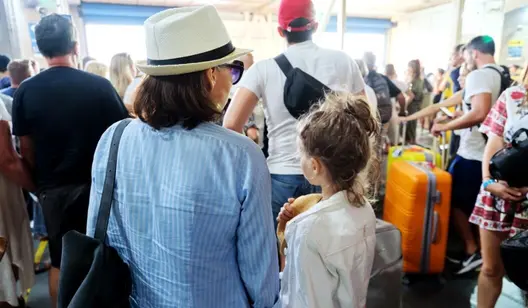 Humidity control and drying for ferry terminals