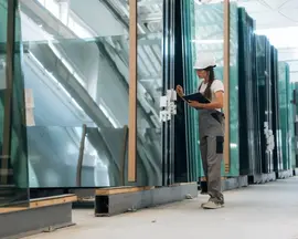 Bunch of glass woman is in the window making fact 2025 10 13 22 30 54 utc