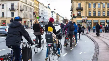 Rsz danish cyclists shutterstock 244006489 web