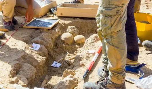 Humidity control and drying for archaeological dig camps