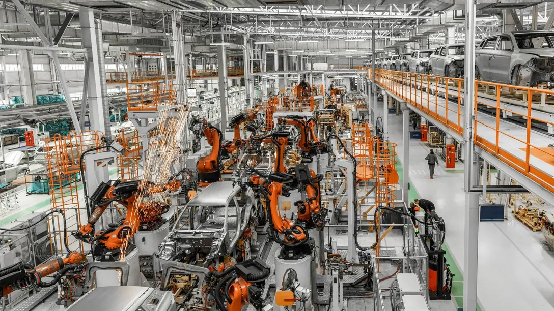 Cooling for industrial buildings and spaces