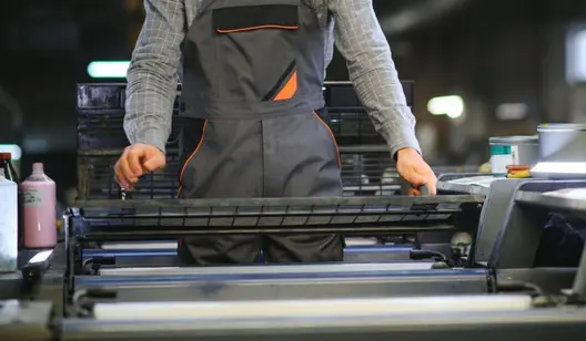 Humidity control and drying for packaging factories