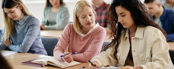 Fuktighetskontroll og tørking for skoler og utdanningsinstitusjoner