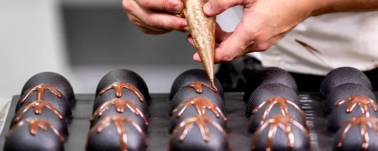 Kontrola wilgotności i osuszanie dla produkcji czekolady i słodyczy