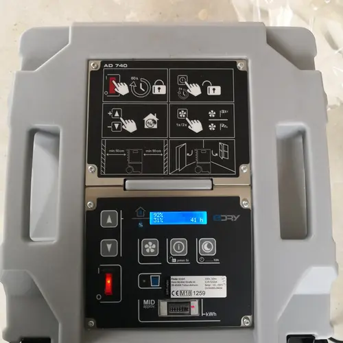 Panel de control del Aerial AD 740