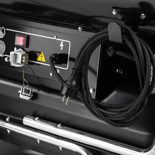 Master BV 170 close up5 web