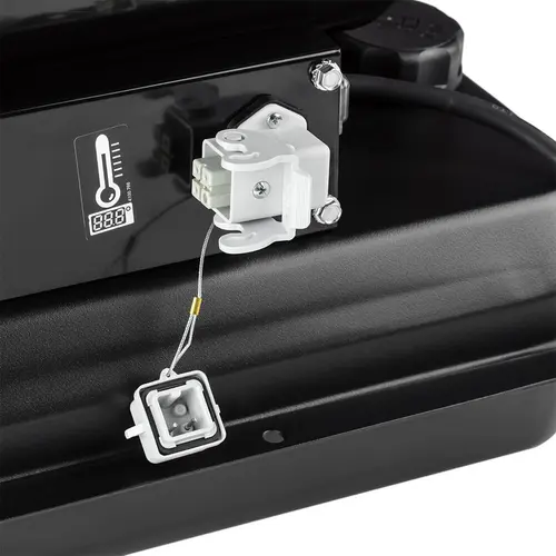 MASTER B 70 close up4 web