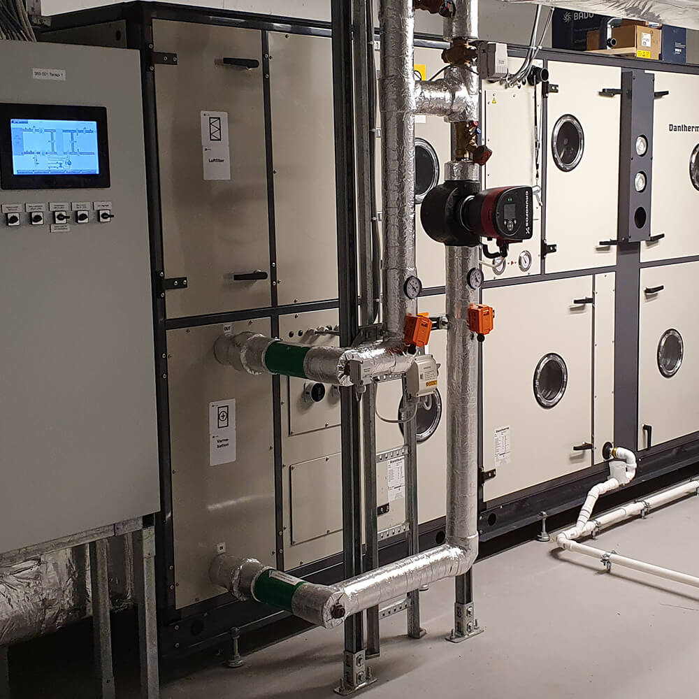 Installation de la piscine commerciale Dantherm DanX XWPRS