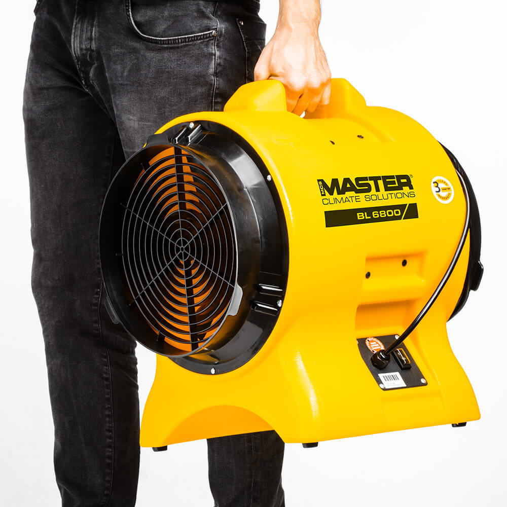 Master BL 6800 carry web